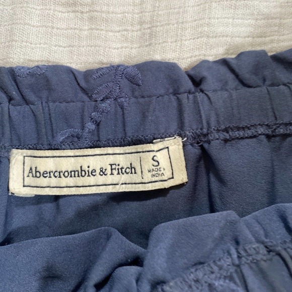 Abercrombie & Fitch Off the Shoulder Blue Embroidered Loose Fit Dress Small - Picture 7 of 13